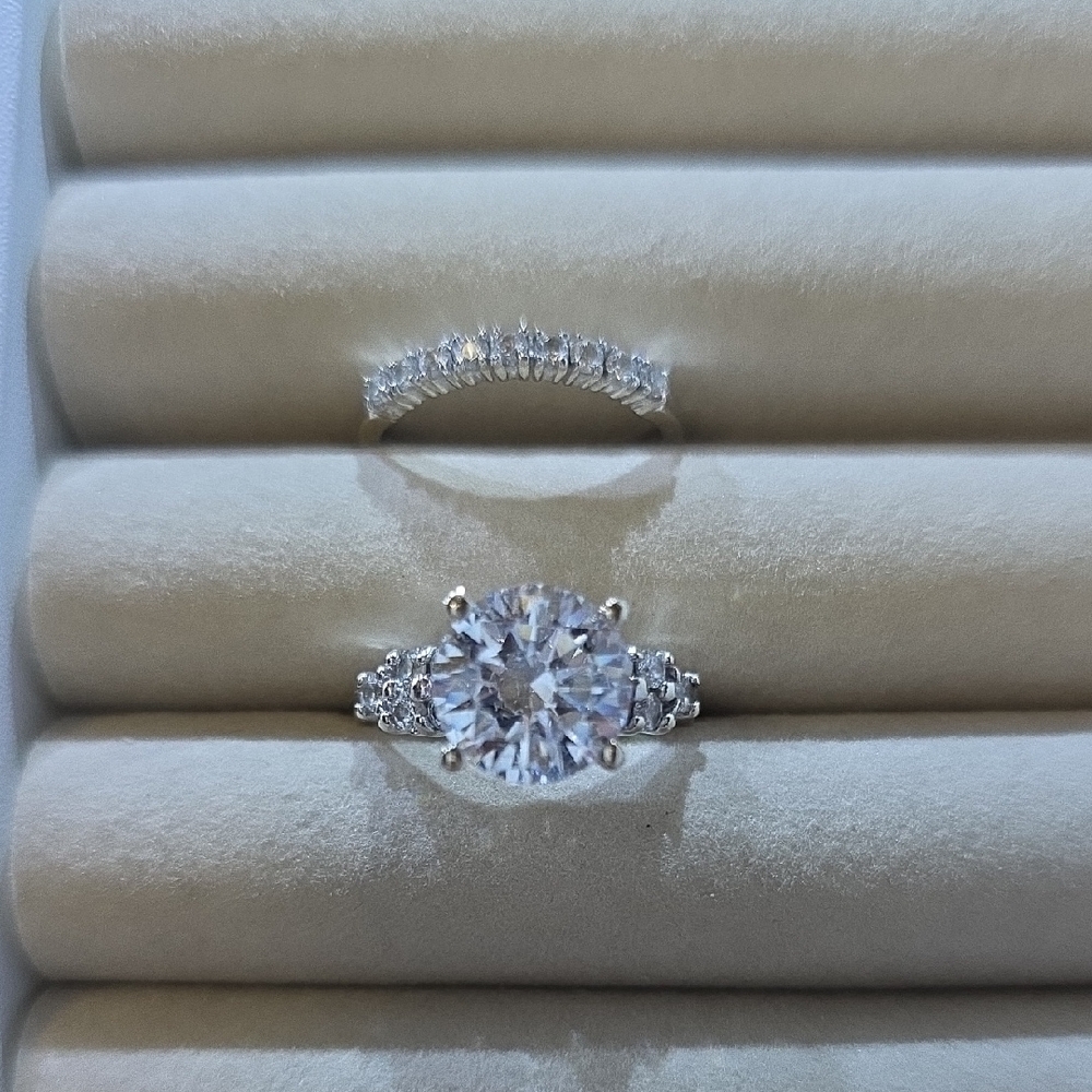 Diamond Nexus Engagement And Wedding Ring Set